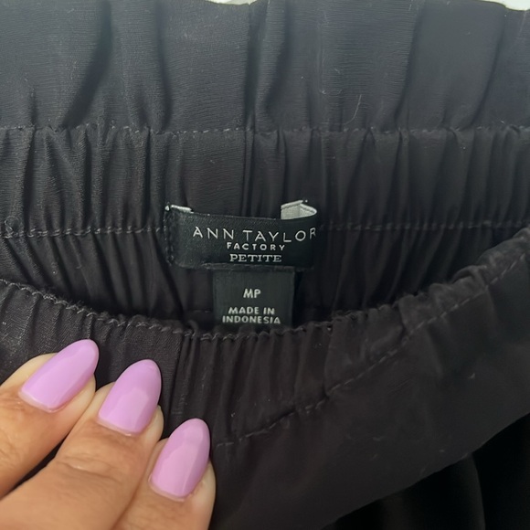 Ann Taylor casual pants - Picture 2 of 2